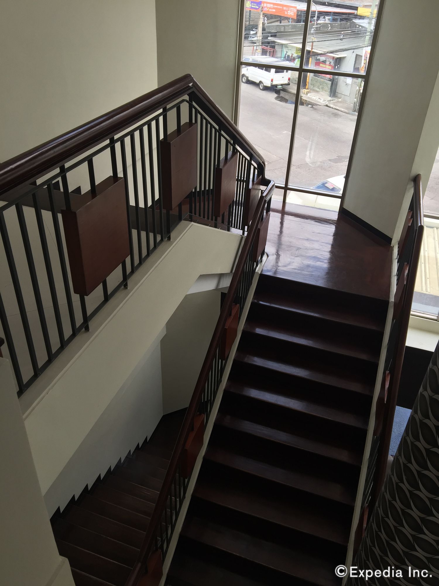 Фото Gt Hotel Bacolod