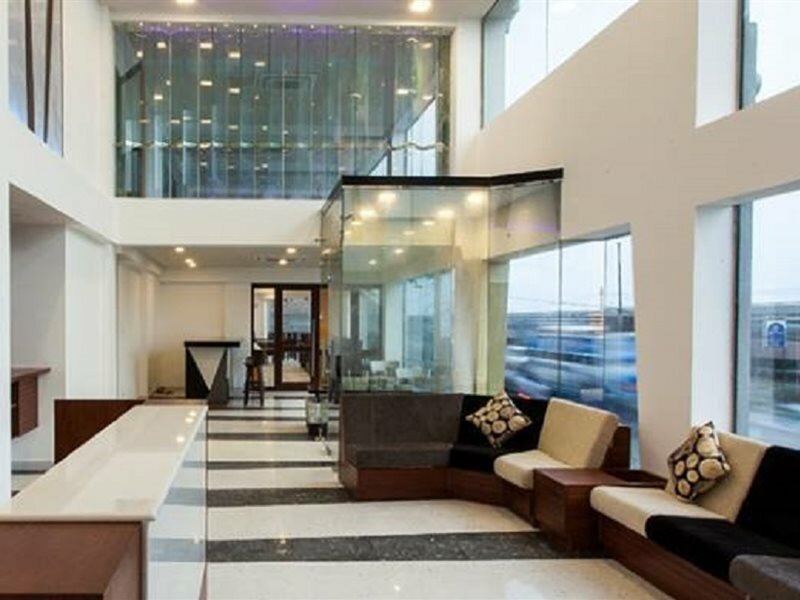 Фото The Ocean Colombo