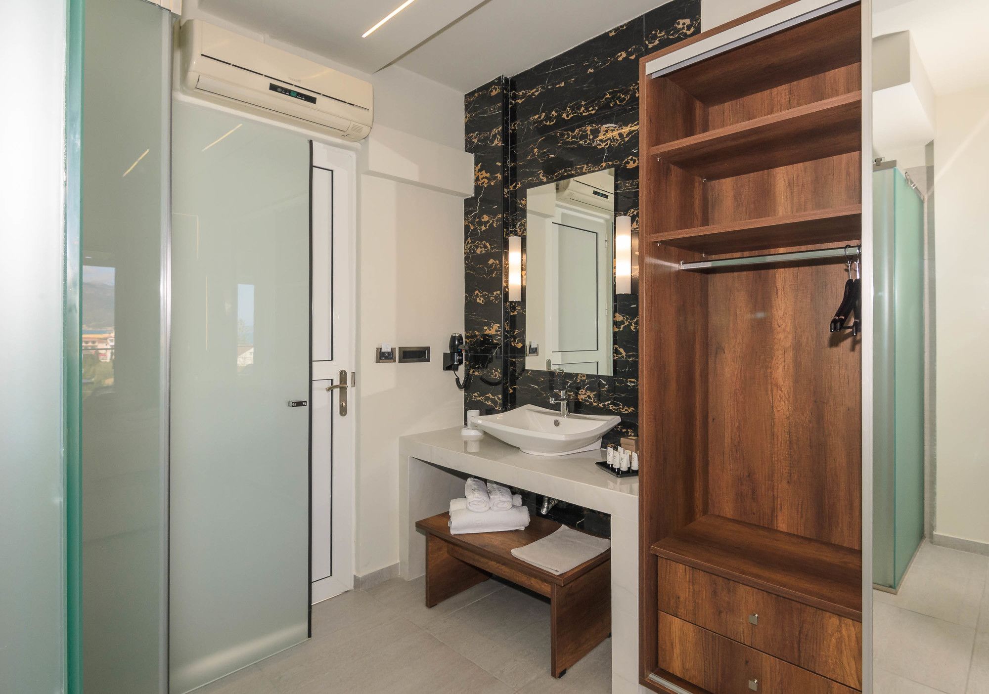 Фото Litore Luxury Living