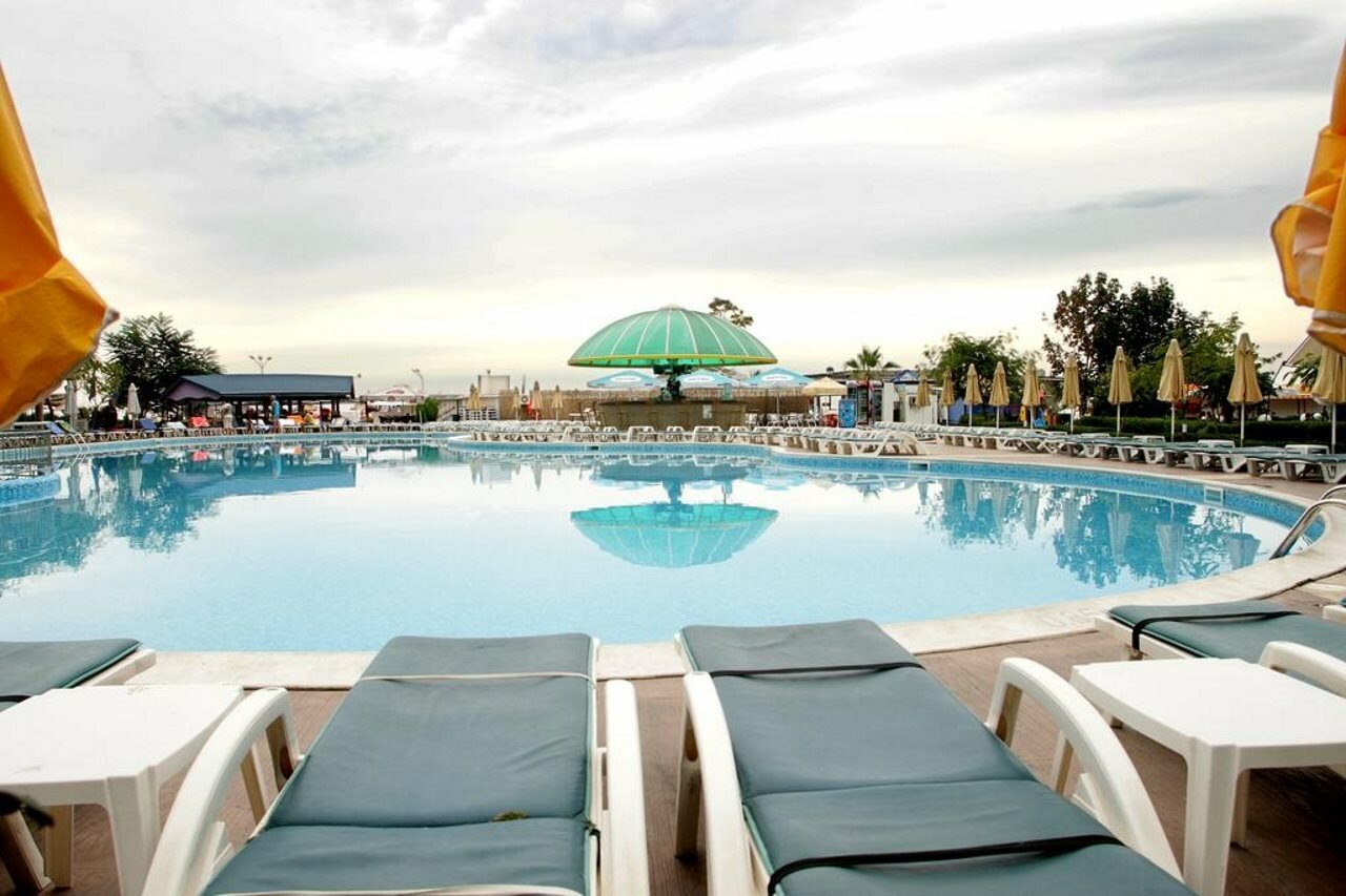 Фото Hotel Slavyanski 