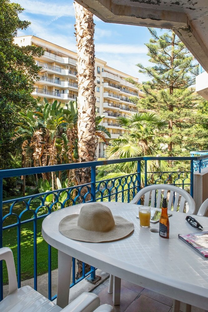 Фото Pierre & Vacances Residence Les Rivages du Parc - Menton