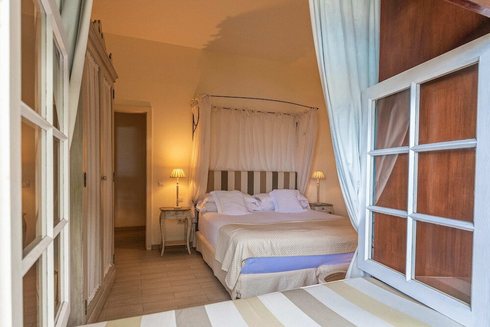 Фото Isla Baja Suites