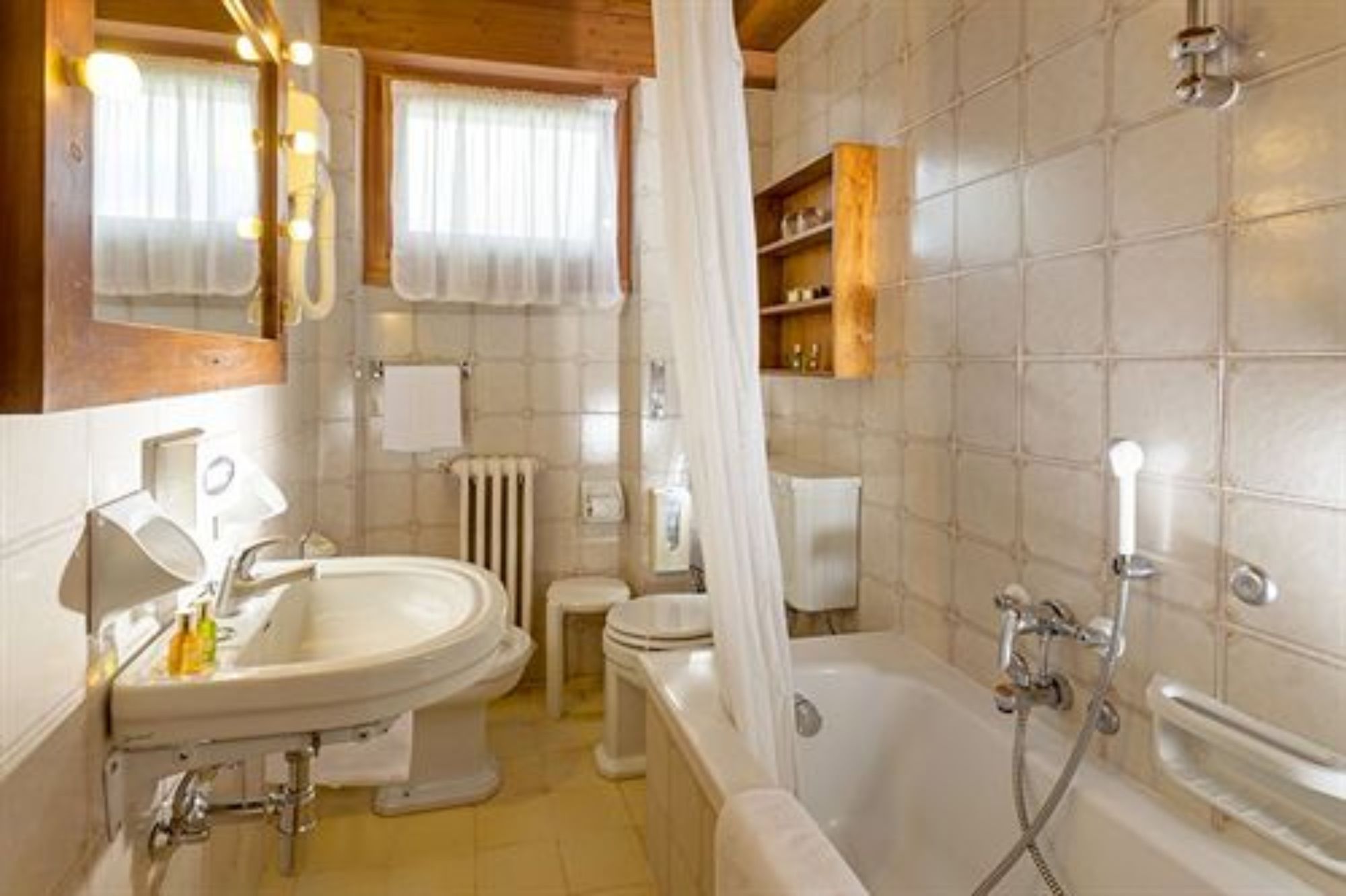 Фото Europa Hotel