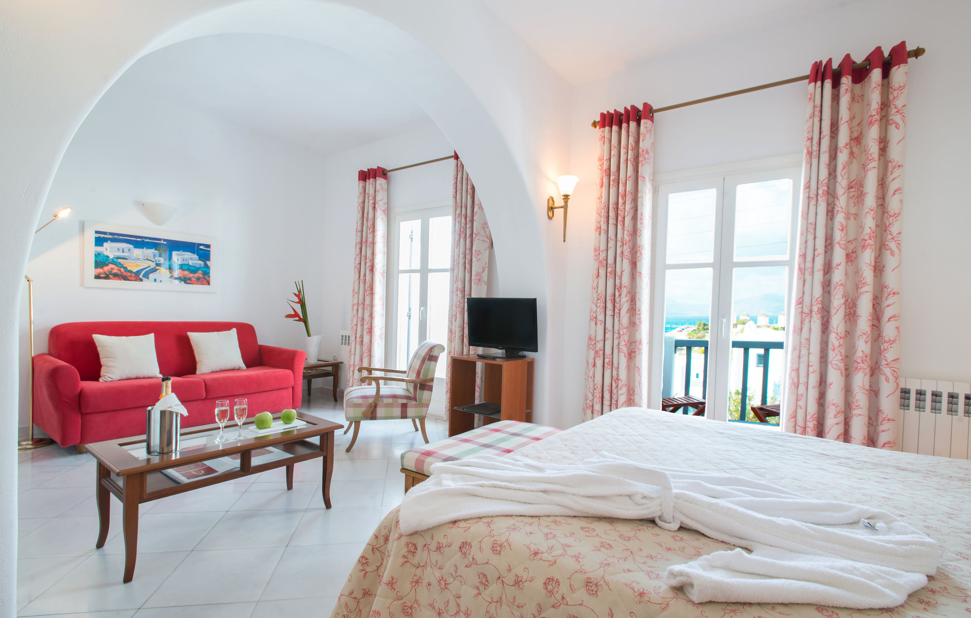 Фото Mykonos Adonis Hotel