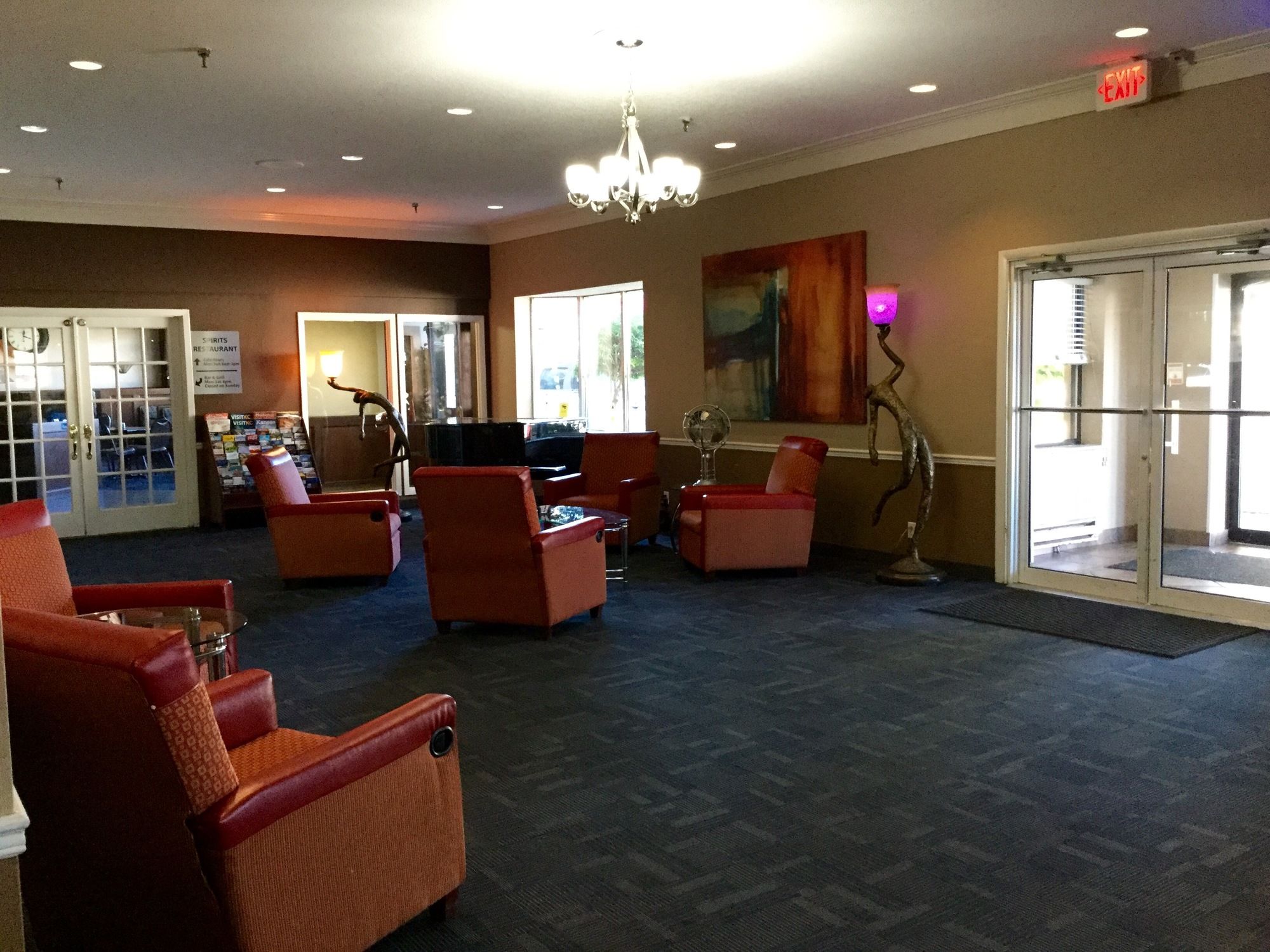 Фото American Inn North Kansas City