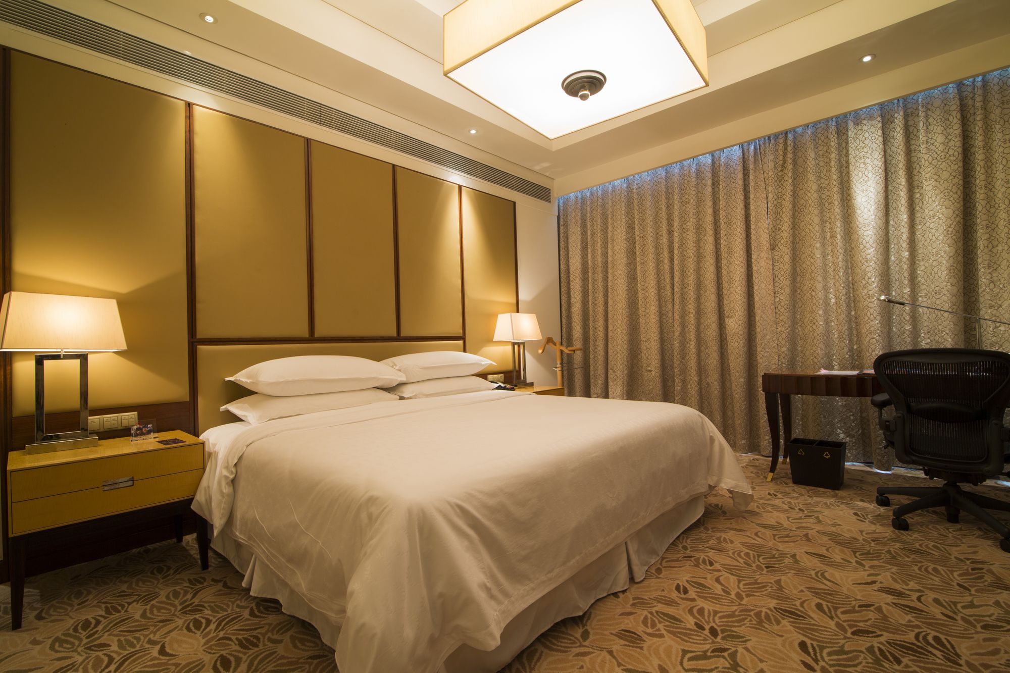 Фото Sheraton Qingdao Jiaozhou Hotel