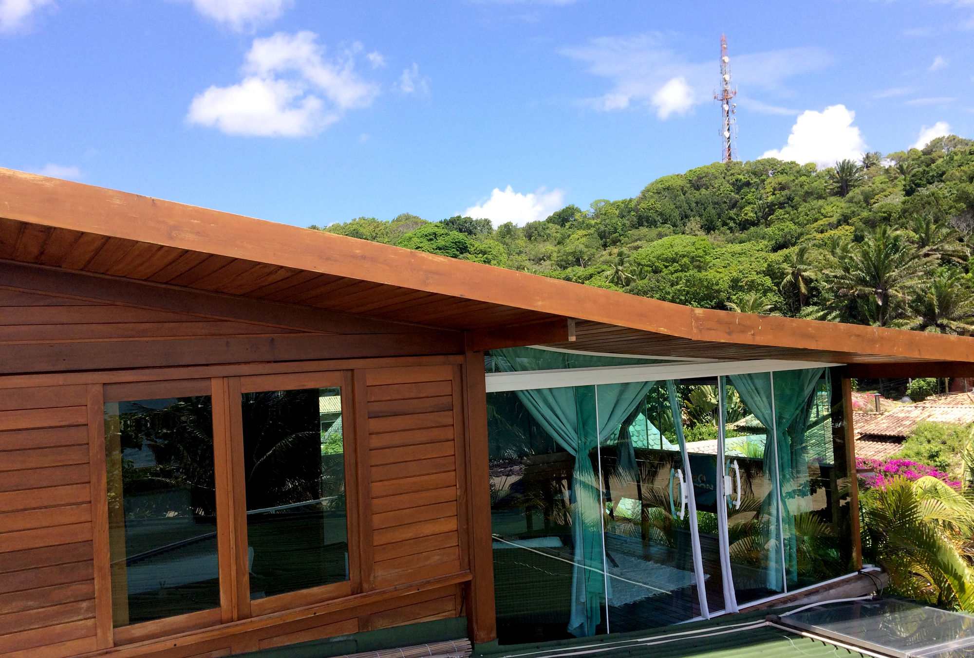 Фото Sambass lounge beach cafe & Pousada