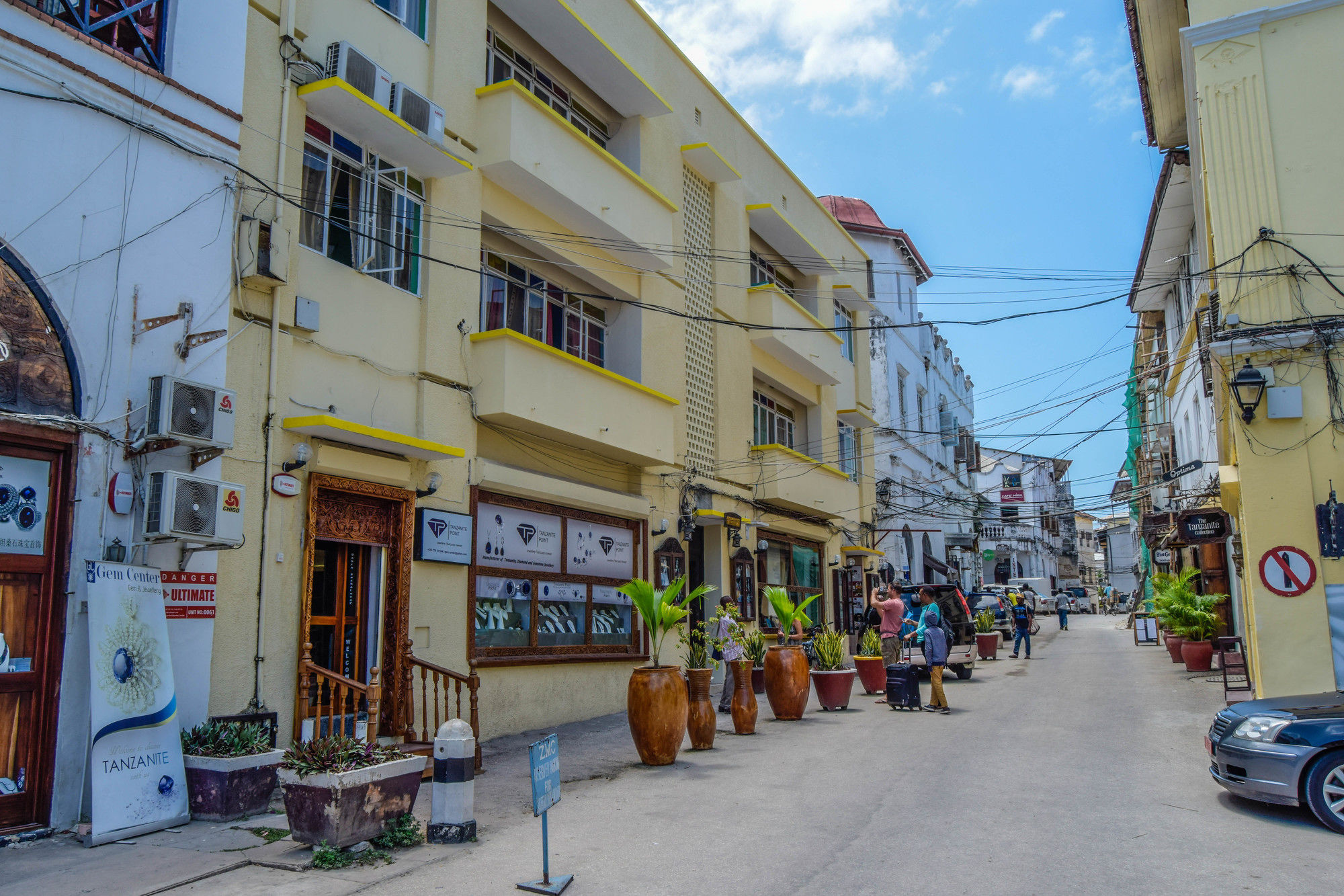 Фото Tembo Hotel