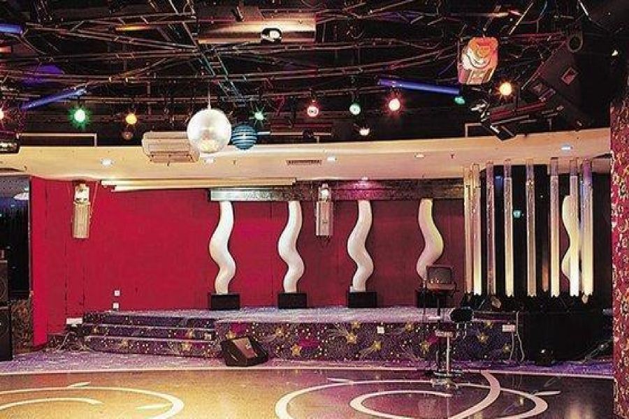 Фото New Pearl River Hotel