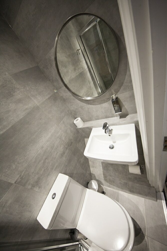 Фото St George's Inn Victoria