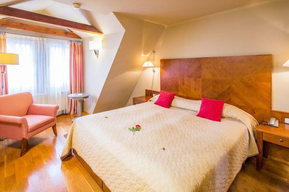 Фото The Golden Wheel