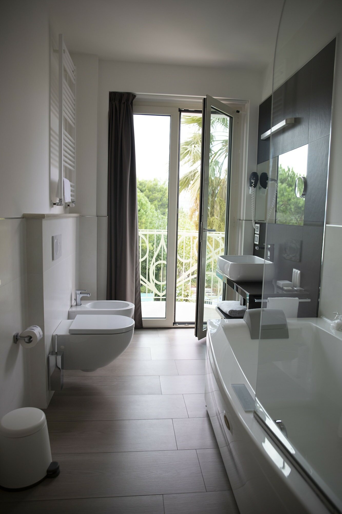 Фото Smeraldo Suites & SPA