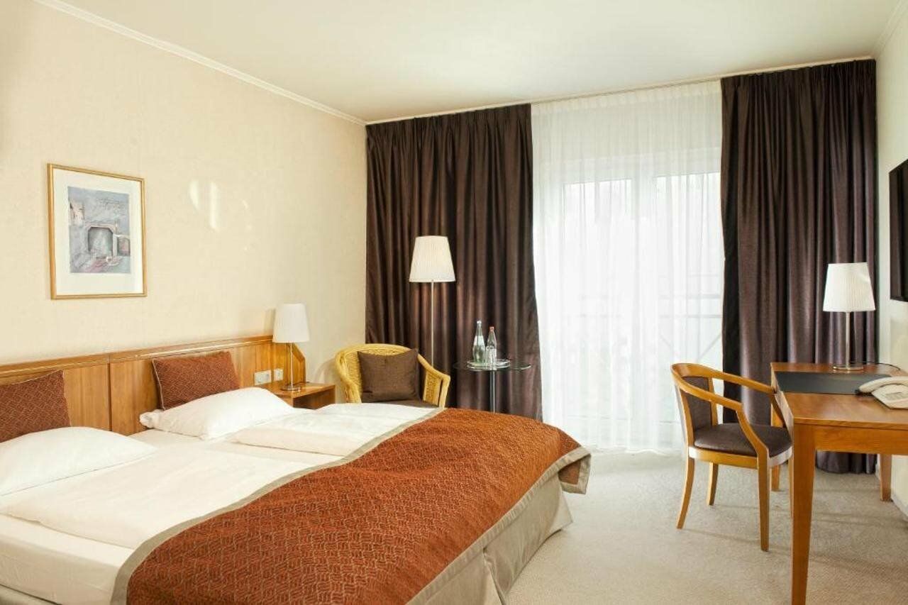 Фото Wyndham Hannover Atrium