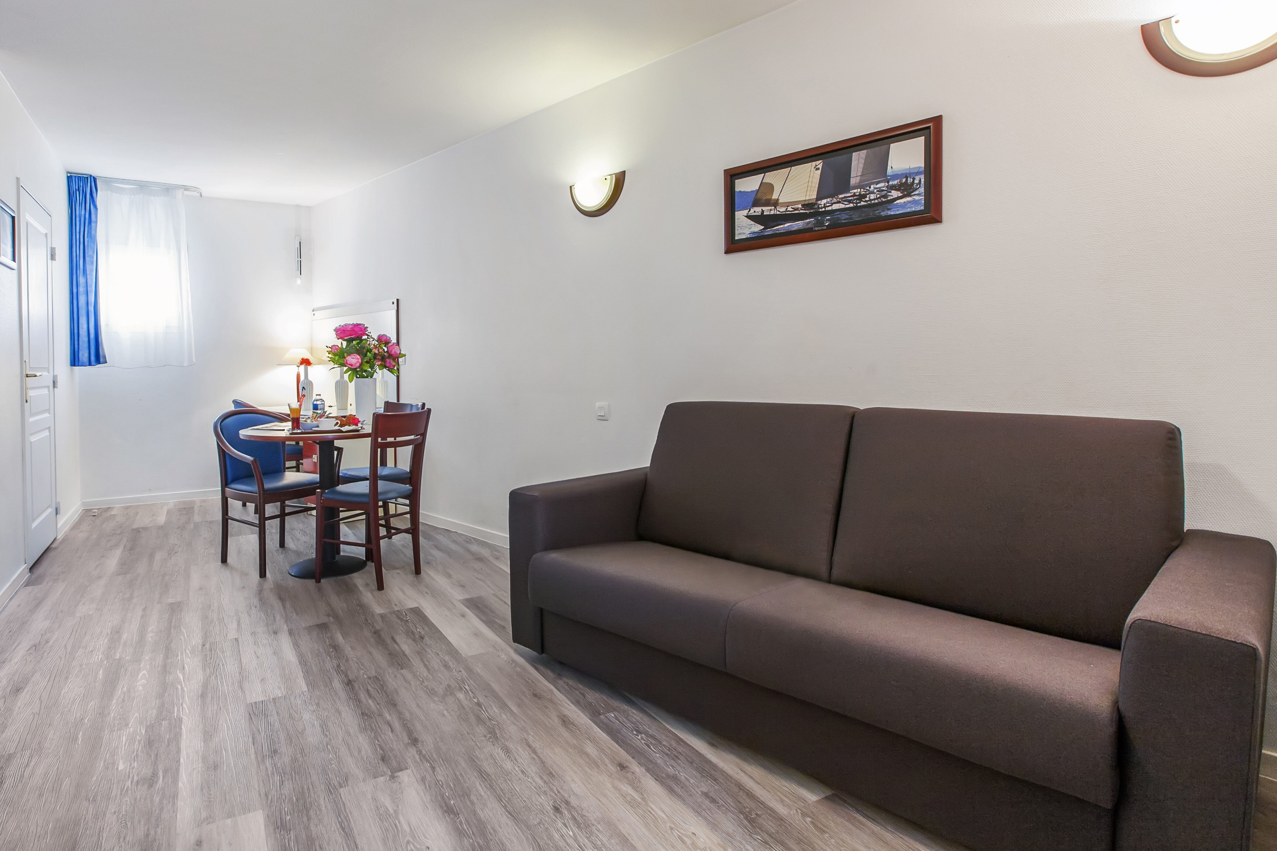 Фото Appart'City Lyon Villeurbanne