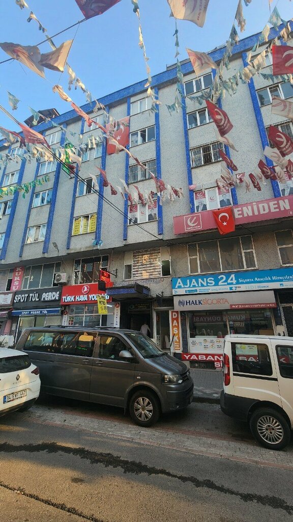 أحزاب سياسية Rebirth Welfare Party Bagcilar District Presidency ، اسطنبول، صورة