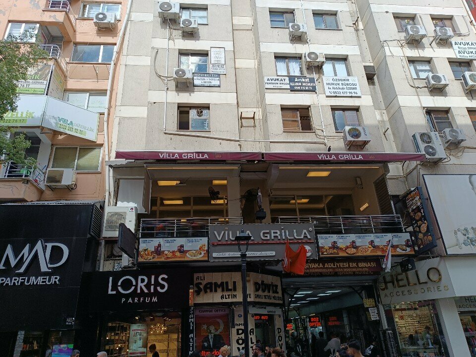 Opticial store Boz Optics, Izmir, photo