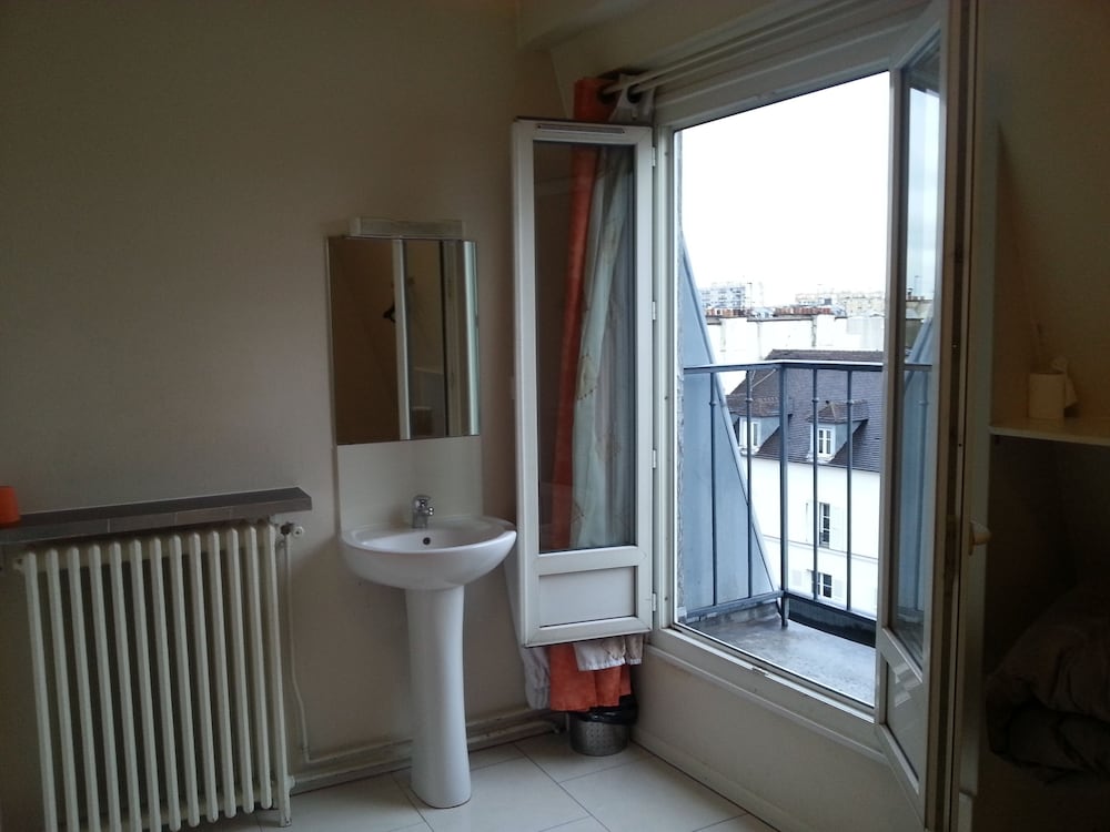 Фото Hipotel Paris Bastille Saint Antoine