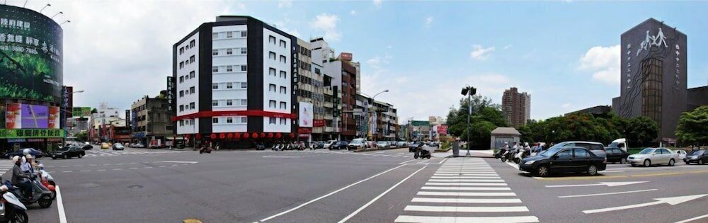 Фото Ai Lai Fashion Hotel