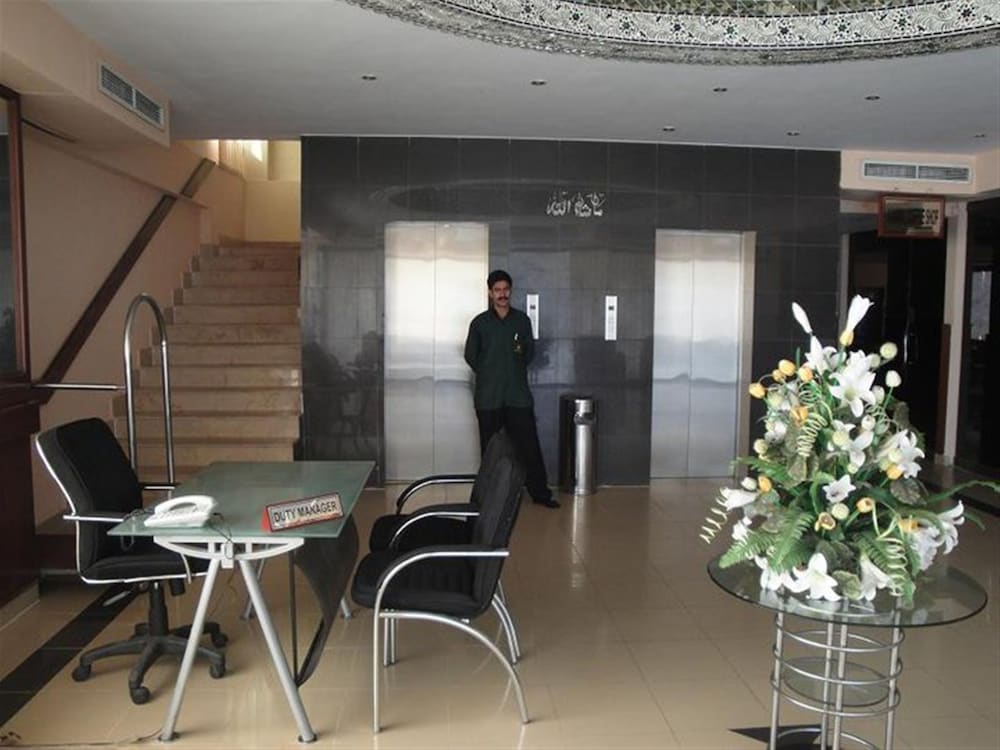 Фото Отель Crown Inn