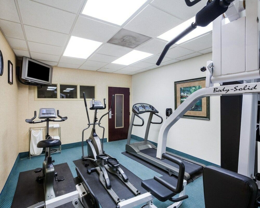 Фото Comfort Inn & Suites Airport
