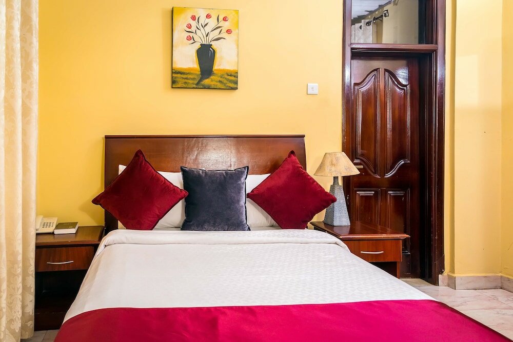 Фото Oriental Hotel North Legon