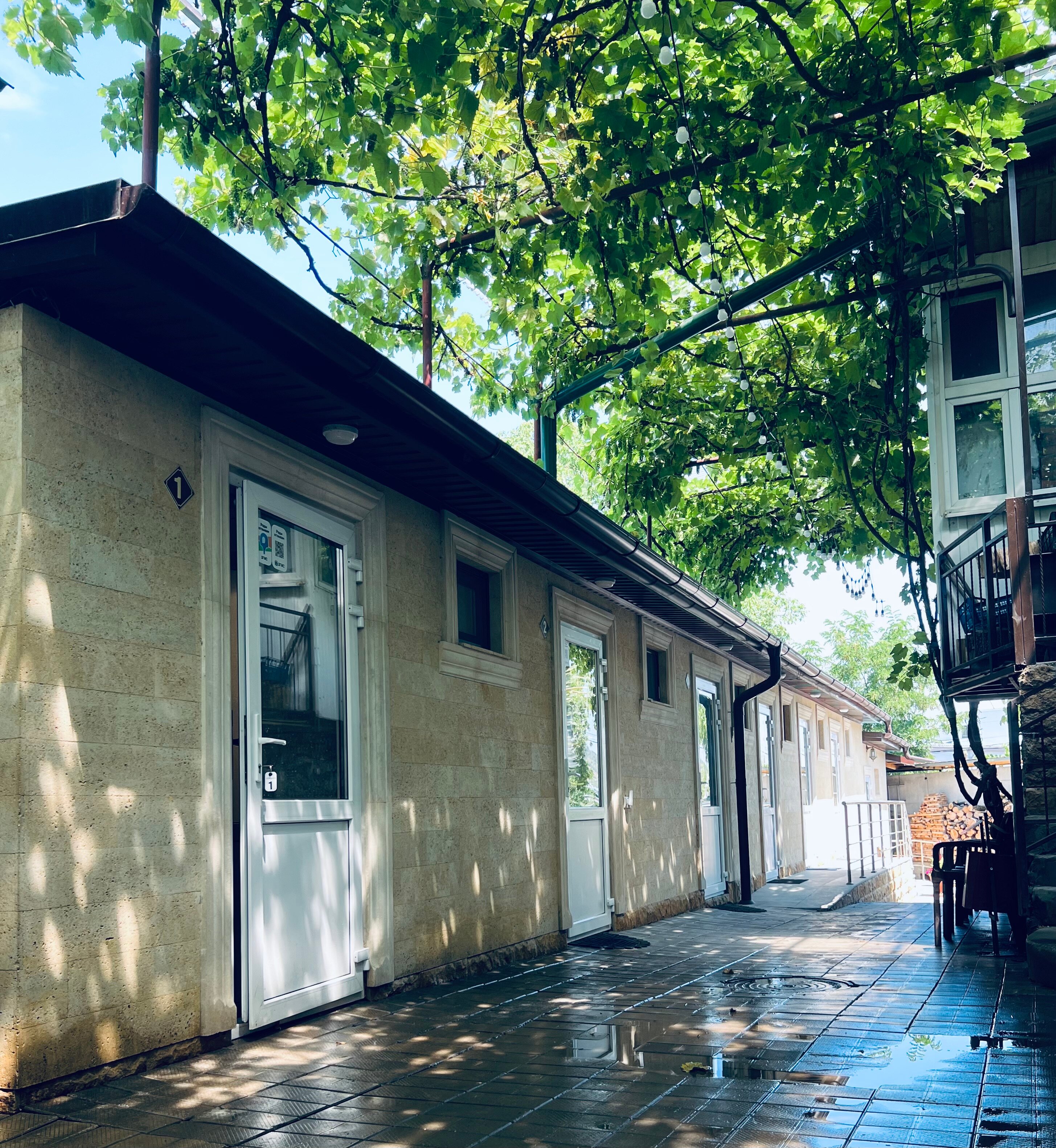 Фото отеля 3