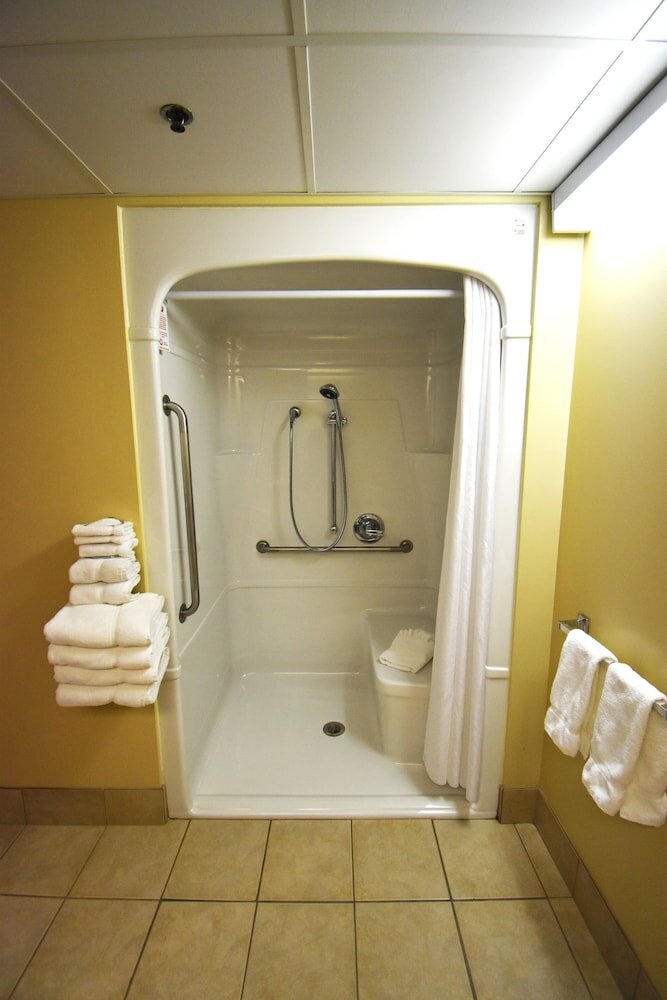 Фото Canad Inns Destination Centre Brandon