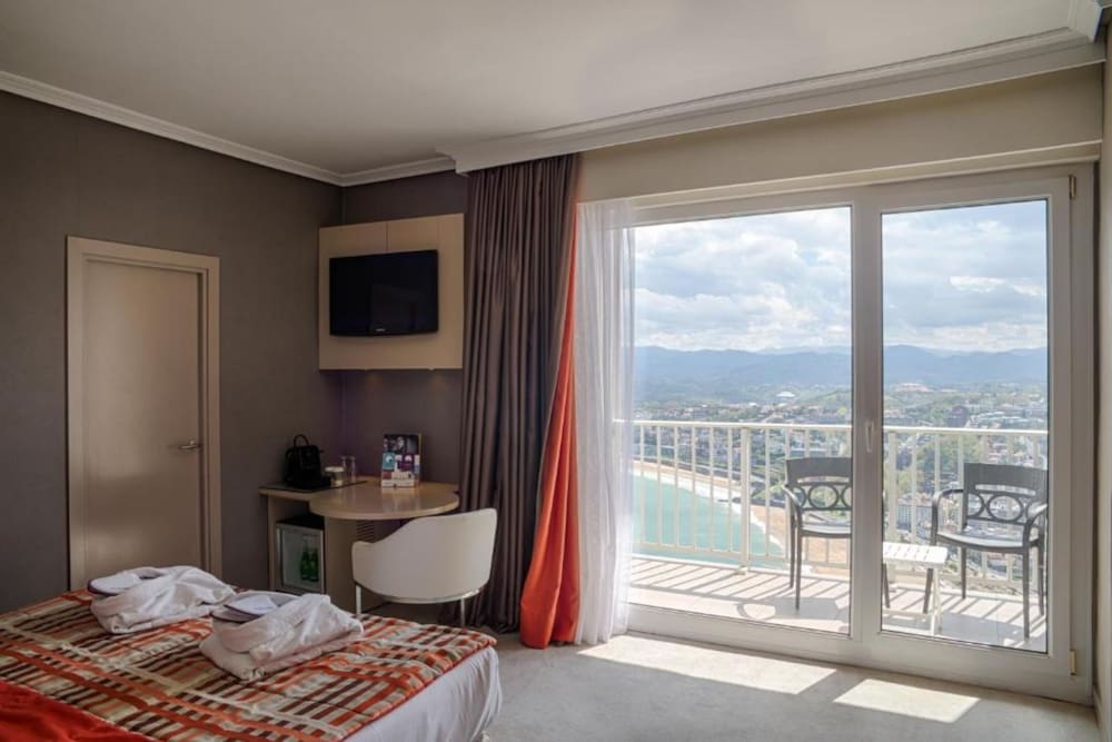 Фото Mercure San Sebastián Monte Igueldo