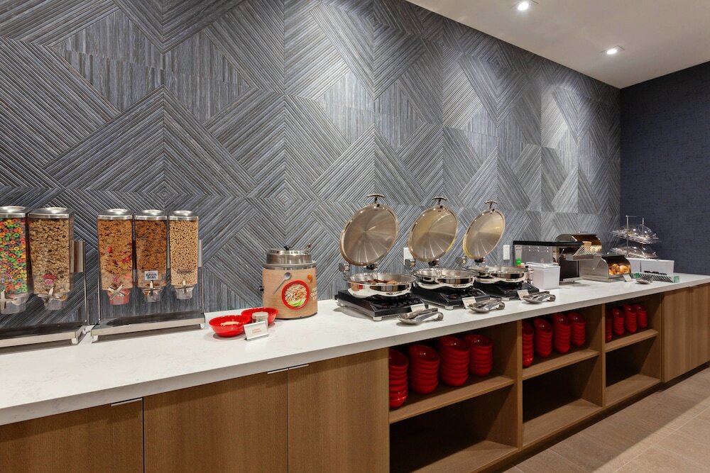 Фото TownePlace Suites by Marriott San Diego Central