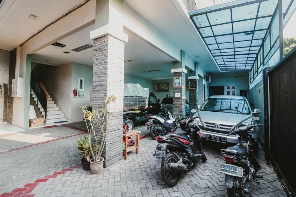 Hotel RedDoorz Plus near Semanggi, Jakarta, photo
