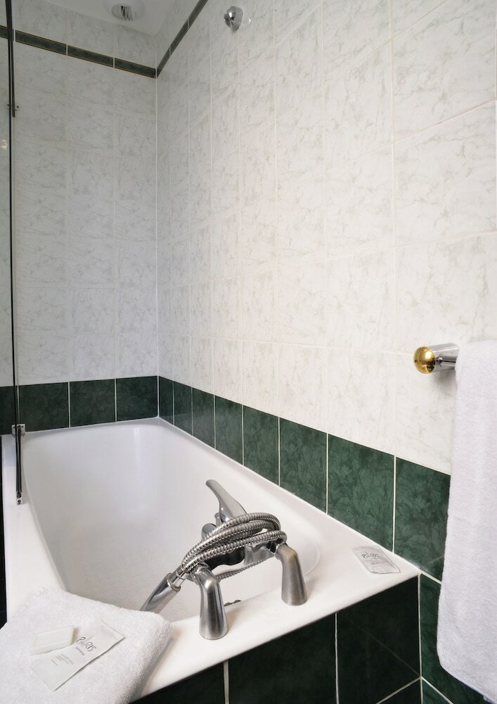 Фото Hotel Ambassadeur