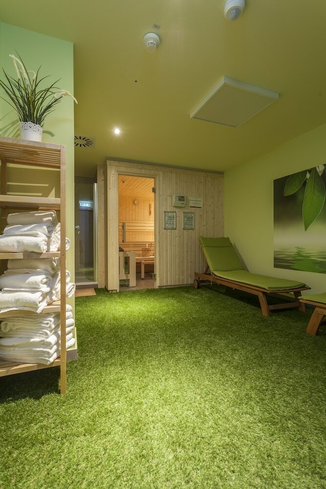 Фото Golden Tulip Kassel Hotel Reiss