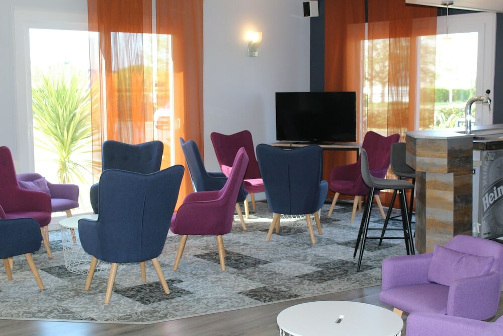 Фото The Originals City, Hôtel La Terrasse, Tours Nord