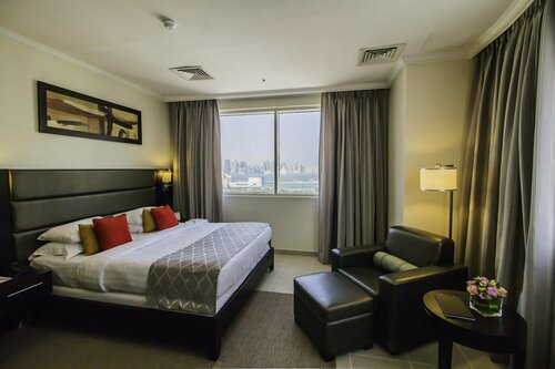 Гостиница The Royal Riviera Hotel в Дохе