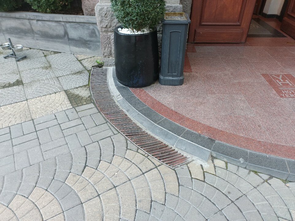 Фото Grand Hotel Yerevan