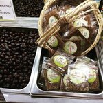 Pasha Farm Dairy Deli (İzmir, Narlıdere, Mithatpaşa Cad., 369B), tienda de productos