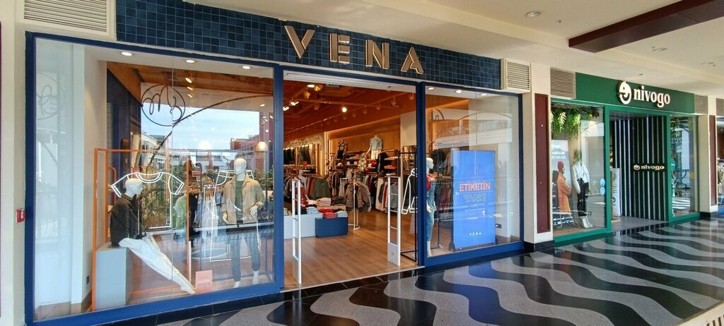 Clothing store Vena, Izmir, photo