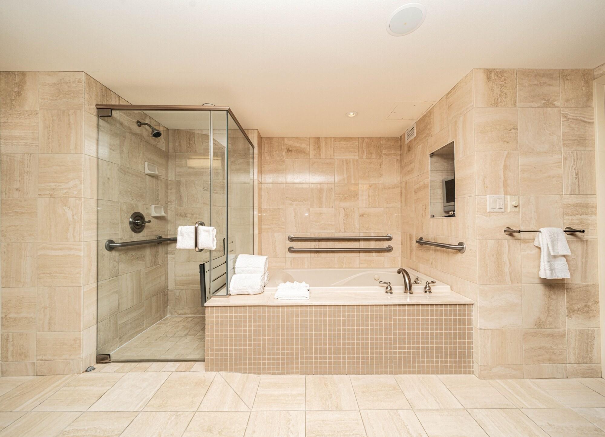 Фото Reno Suites