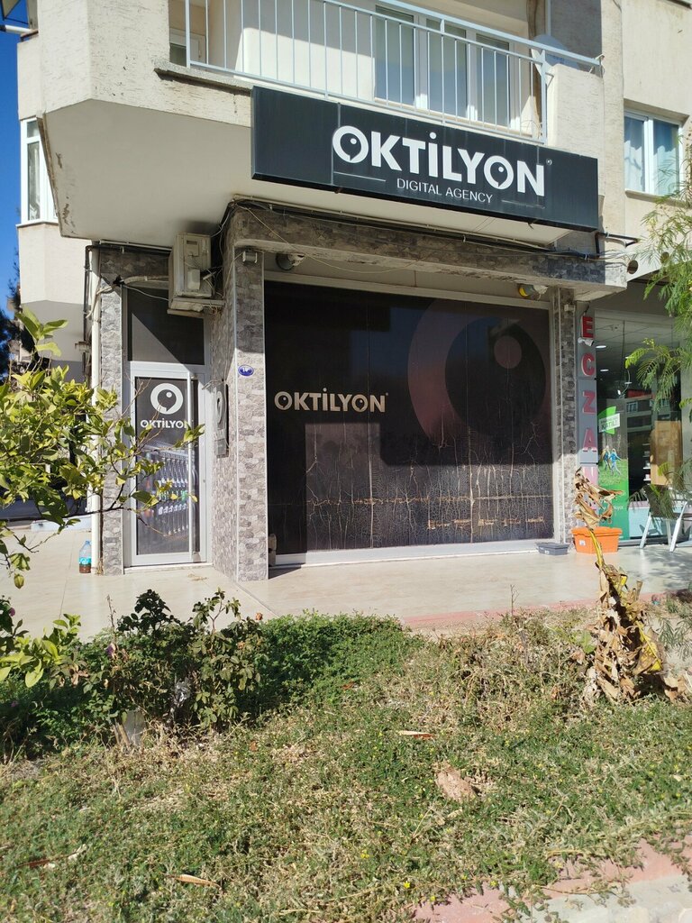 مزودو خدمة الإنترنت Oktilyon ، إزمير، صورة