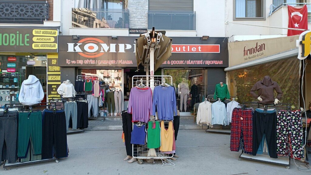 Clothing store Kompi, Izmir, photo