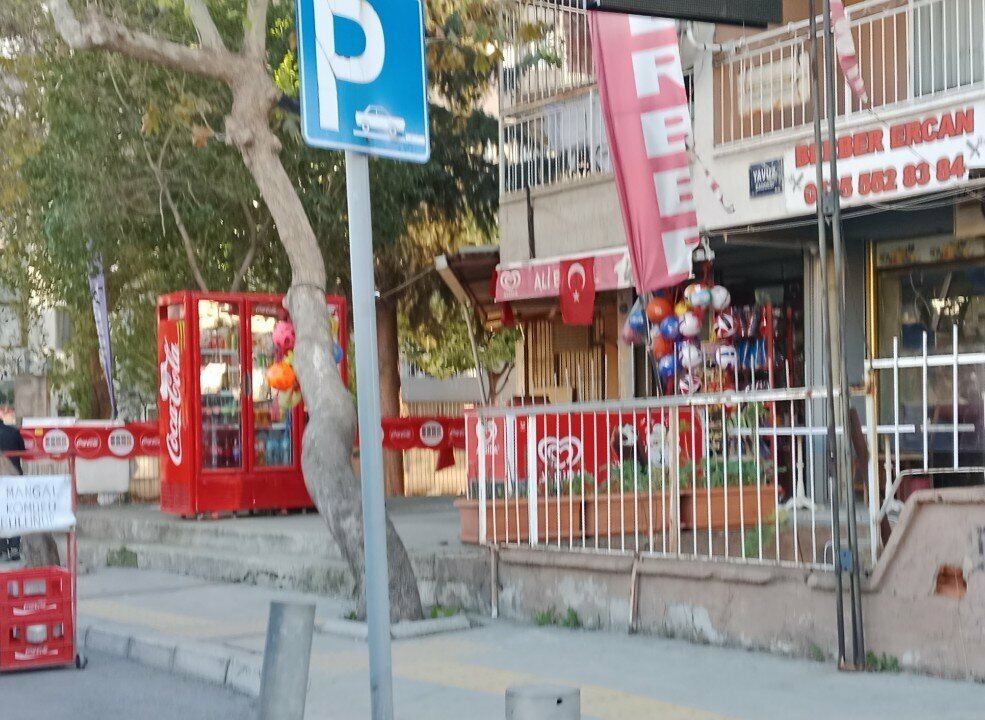 Grocery Can Market, Izmir, photo