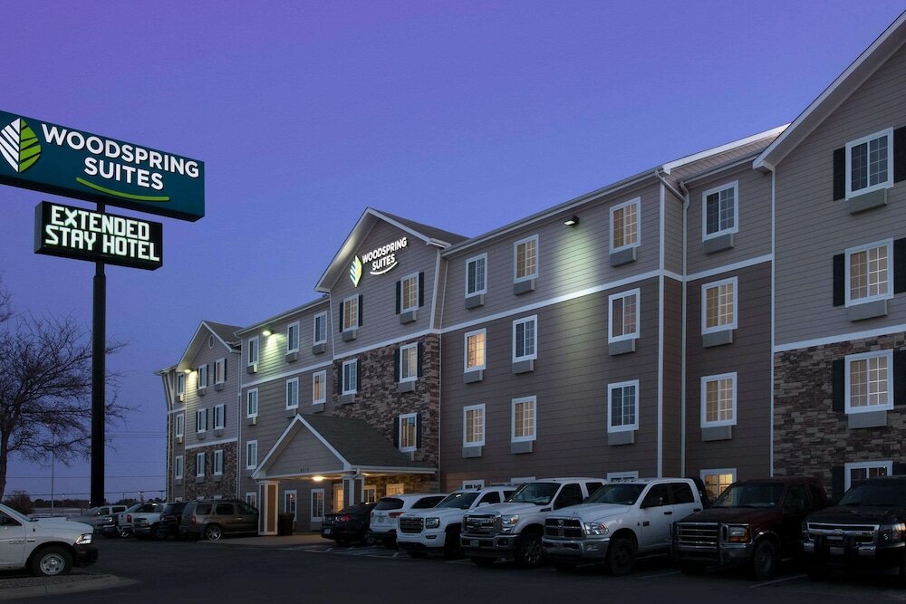 Фото WoodSpring Suites Midland