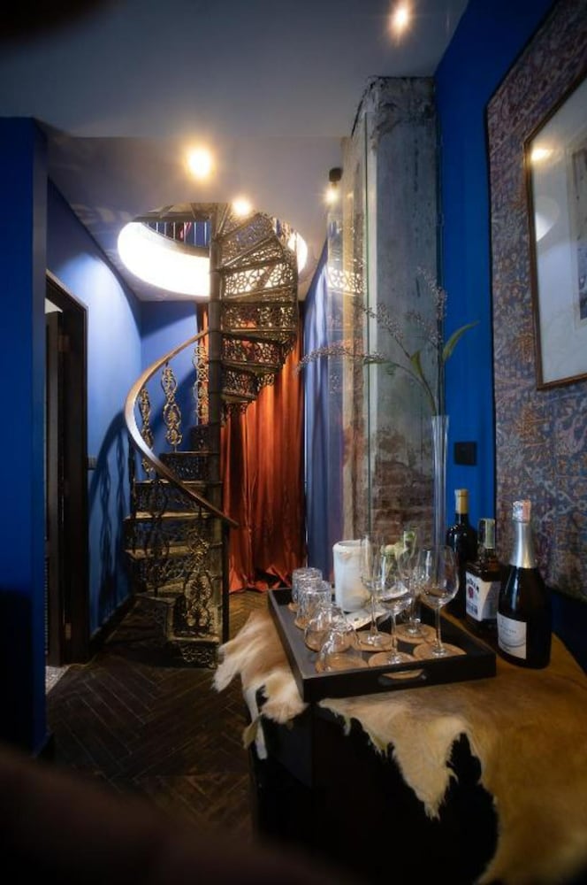 Фото Baan Tuk Din Hotel