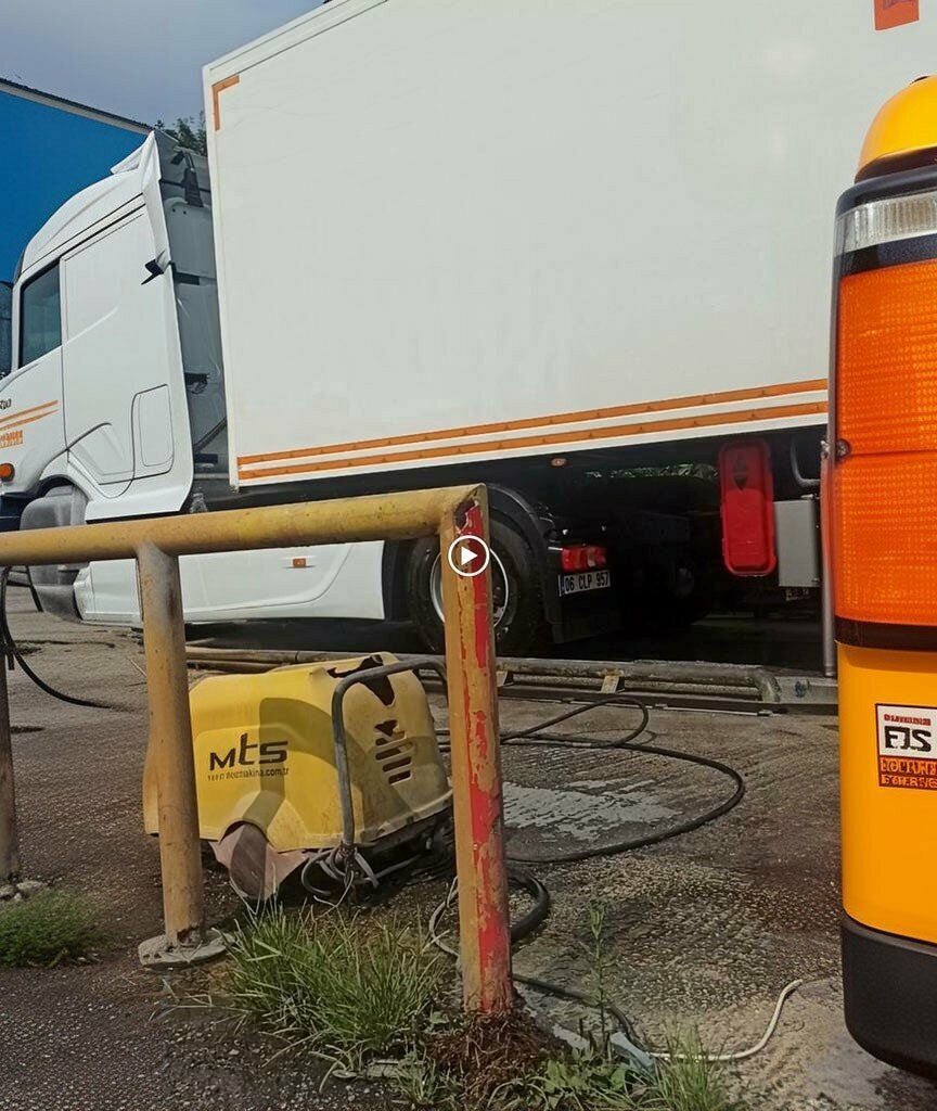 Car wash Cag Automatic Truck Washing, Hendek, photo