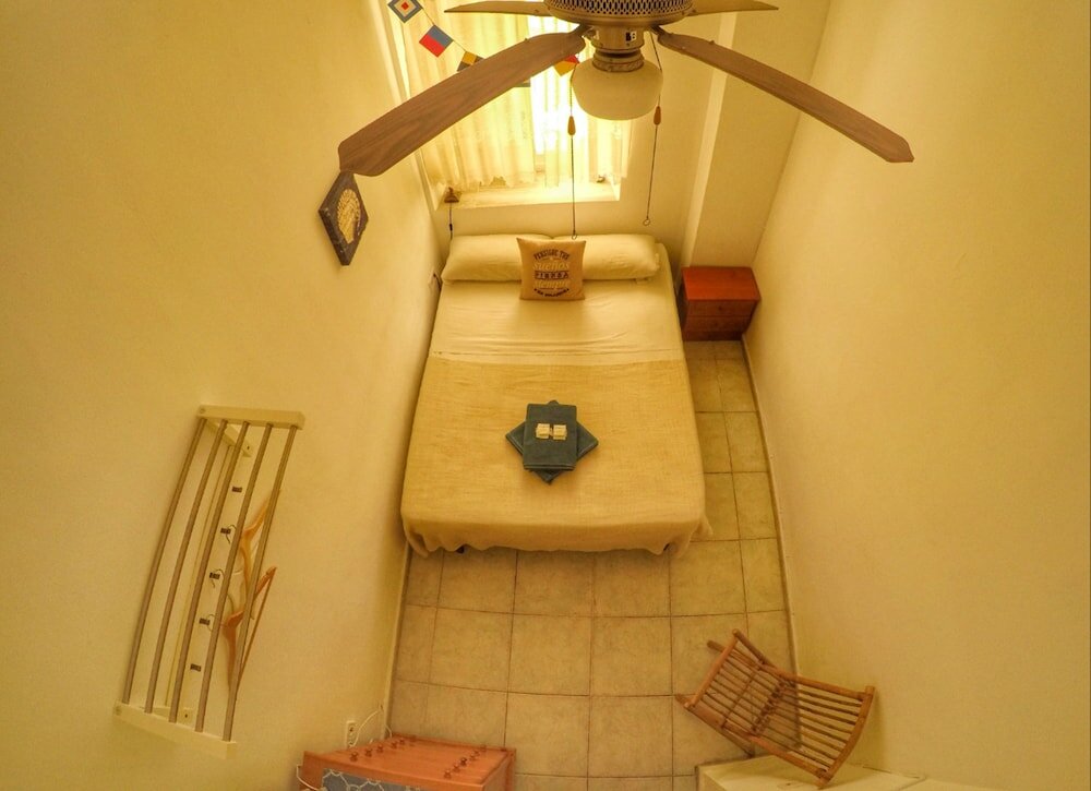 Фото Spanish Galleon Lodge