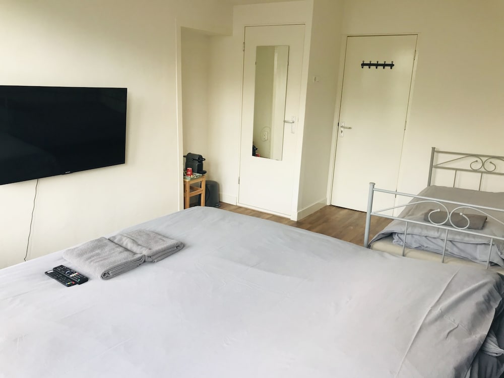 Фото Hotel Canal View