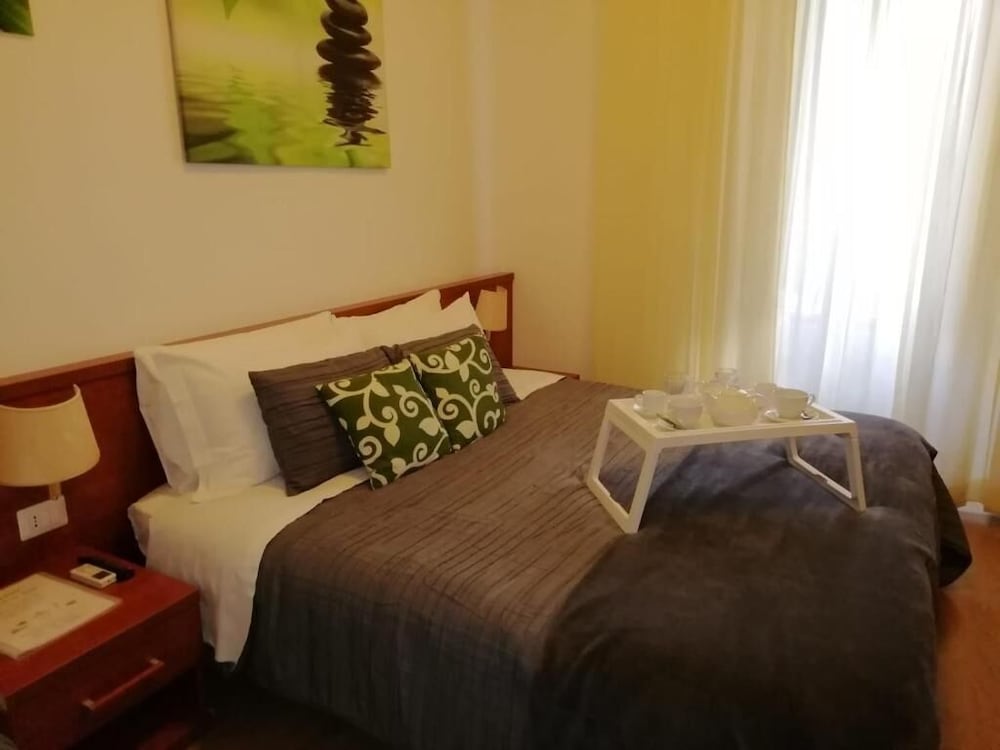 Фото Julius Caesar Home