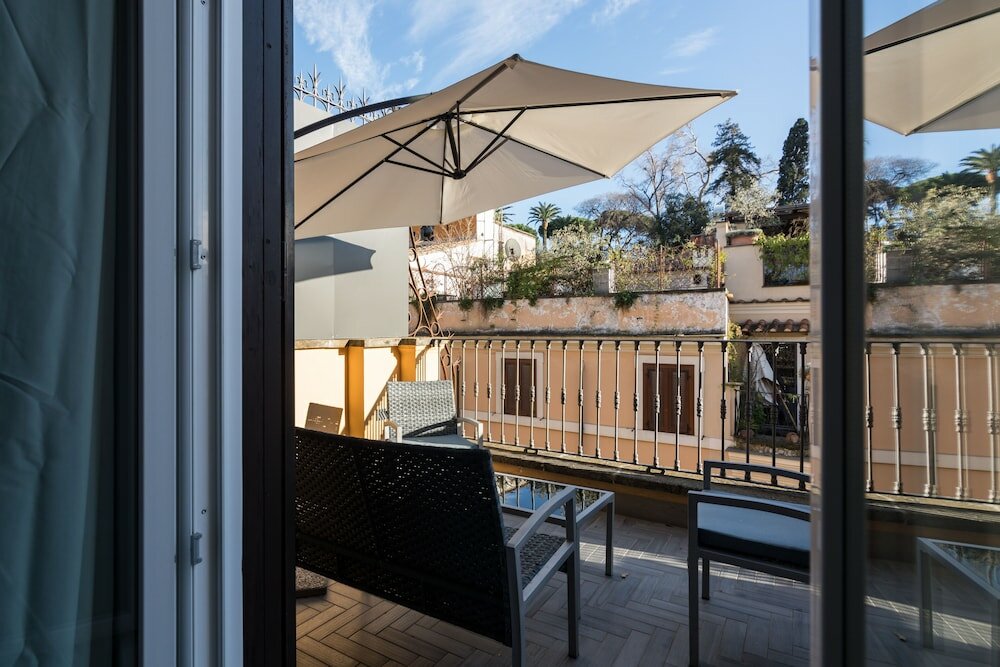 Фото President Gardens