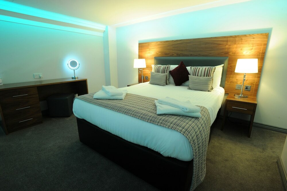 Фото Court Residence