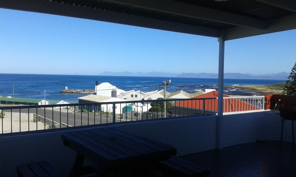 Фото Oom Piet Self Catering Accomodation